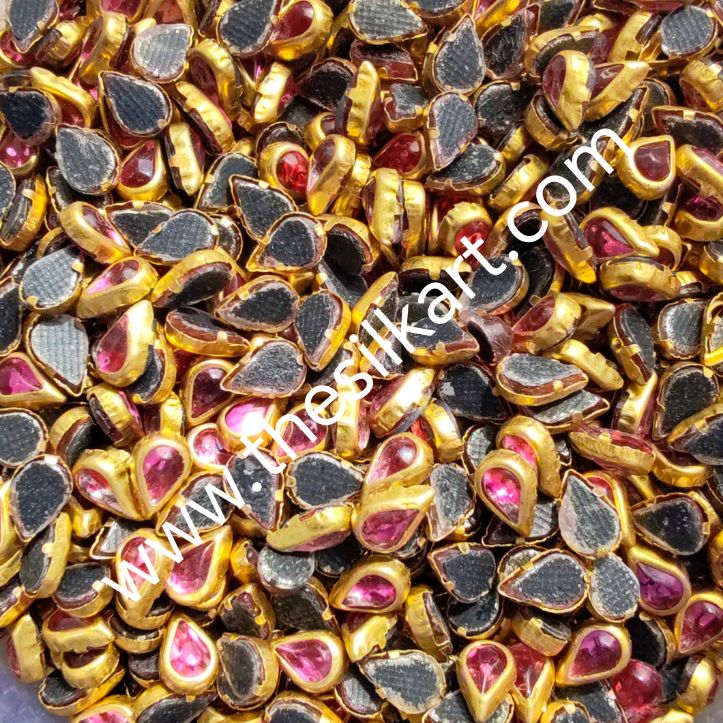 Tilakam shape baby pink glass