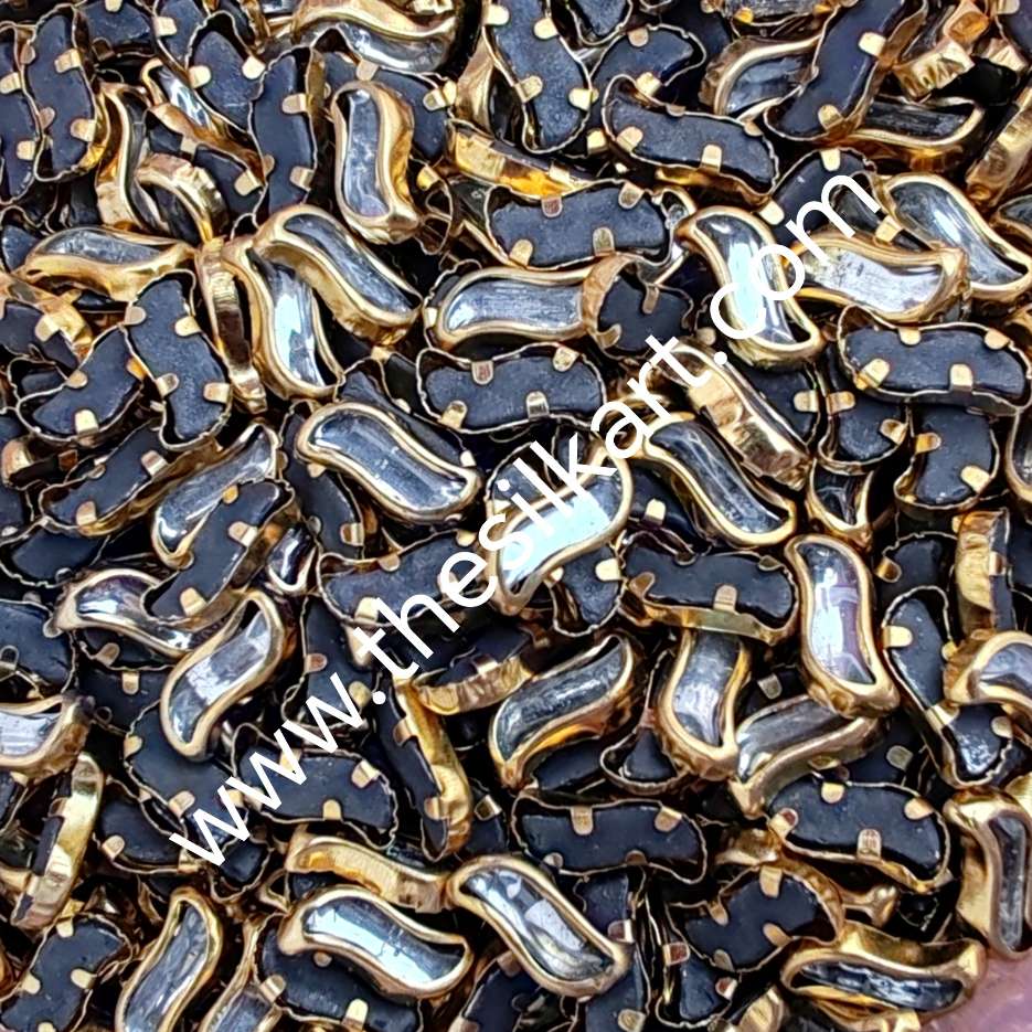 small s shape glossy white