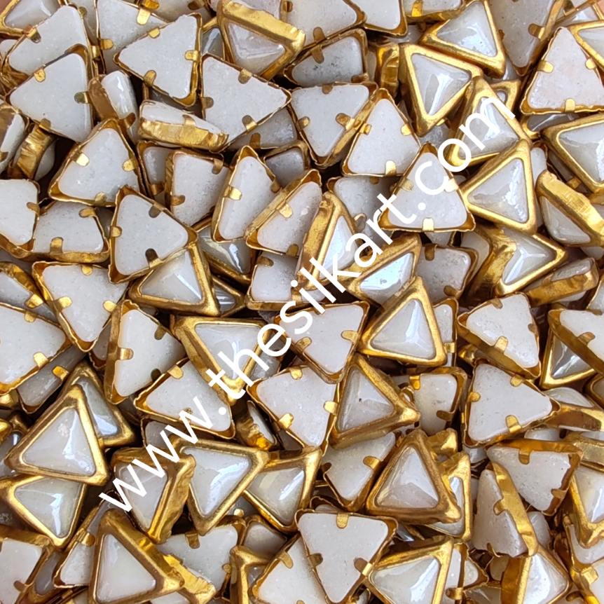 triangle shape ceramic white