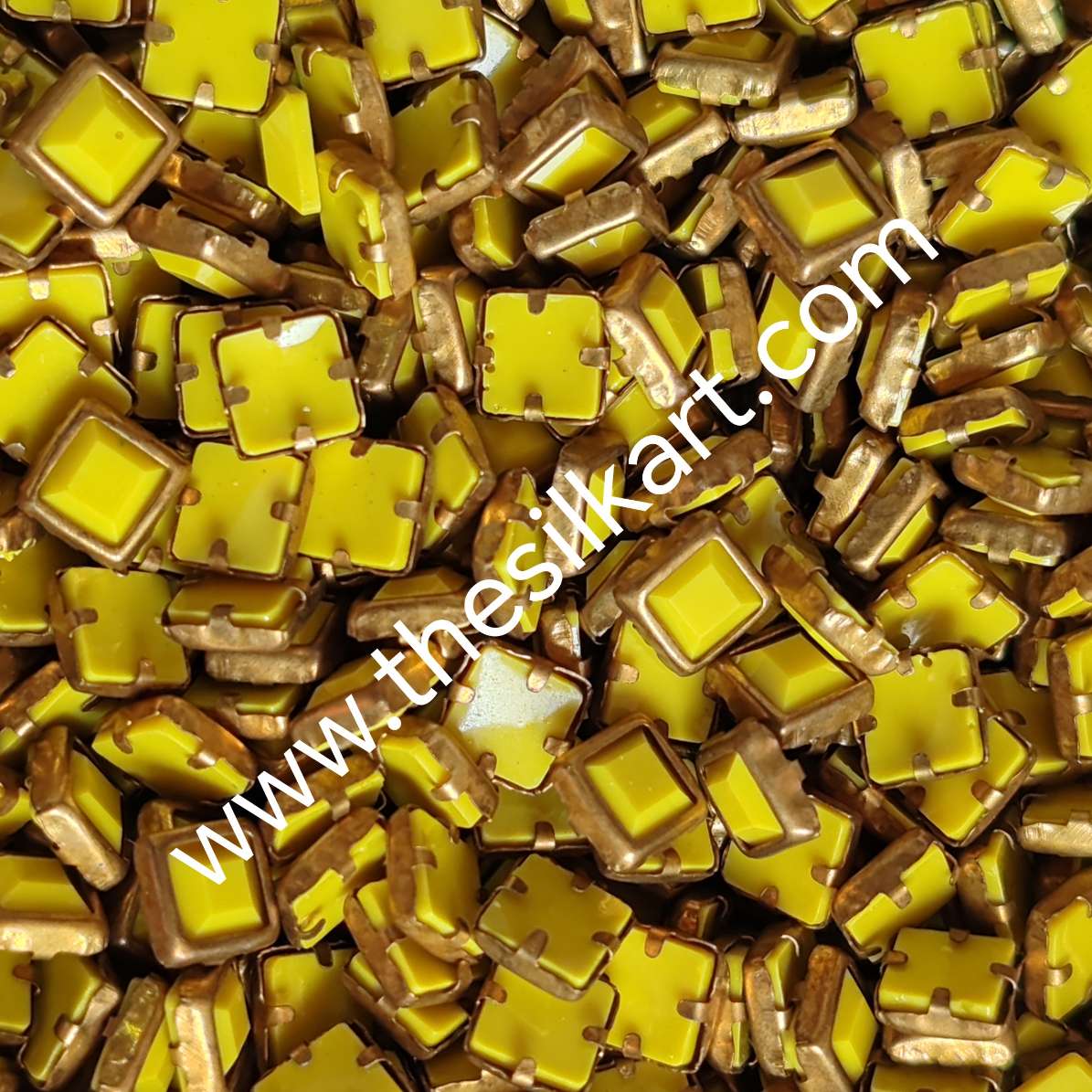 4*4 squre yellow matt