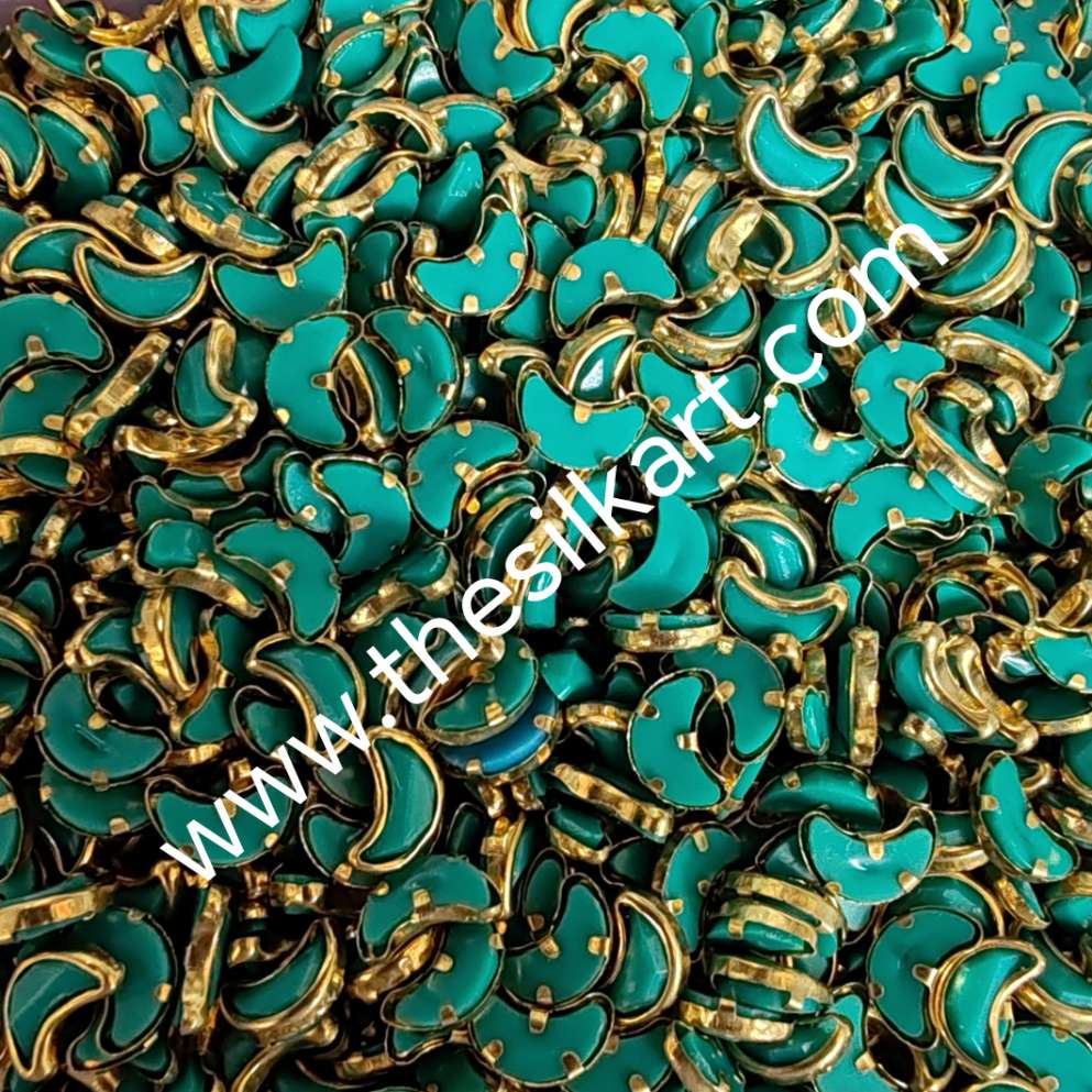 half moon matt kundans