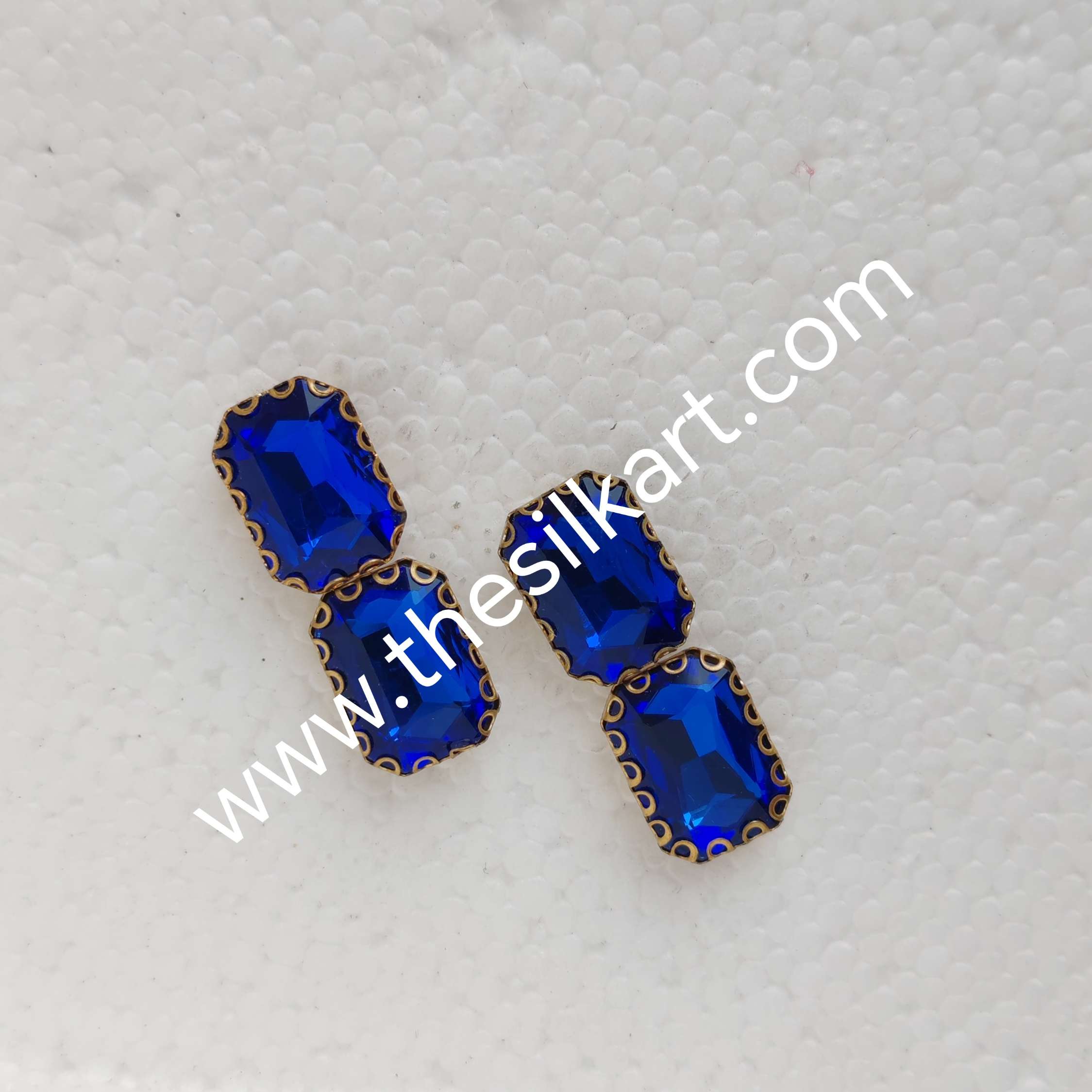 10*14 size reactangle dark blue colour