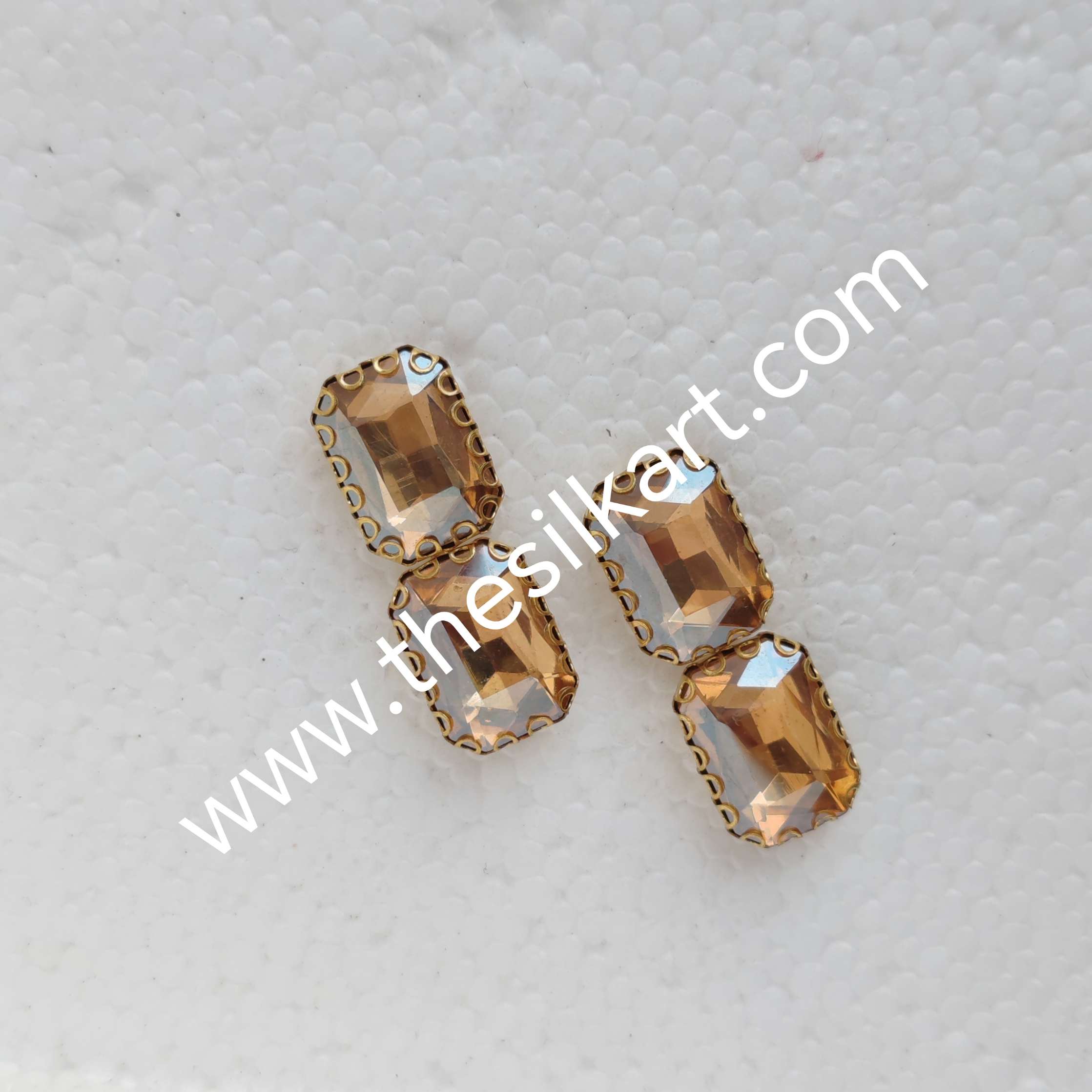 10*14 size gold colour clipstones