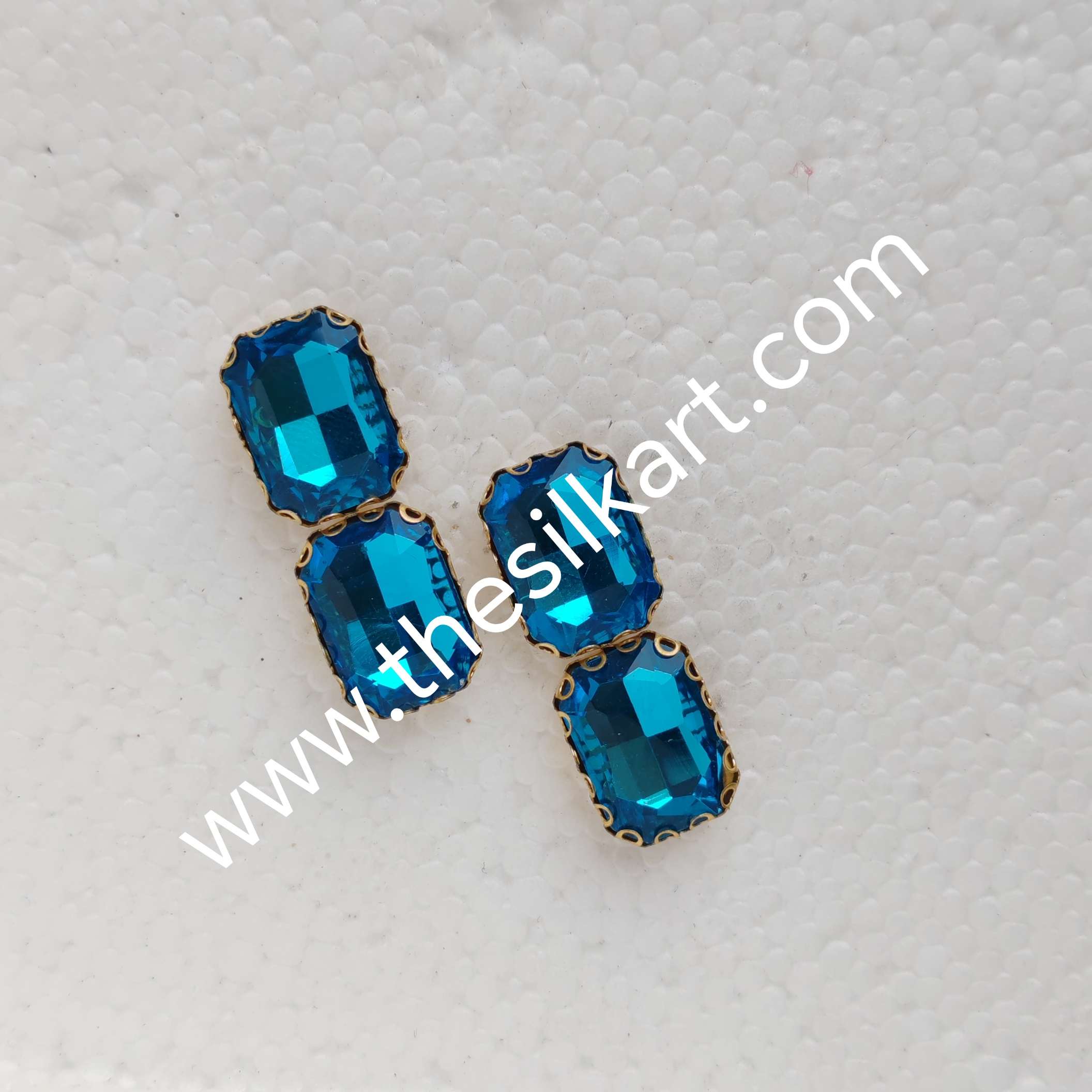 10*14 size skyblue colour clipstones