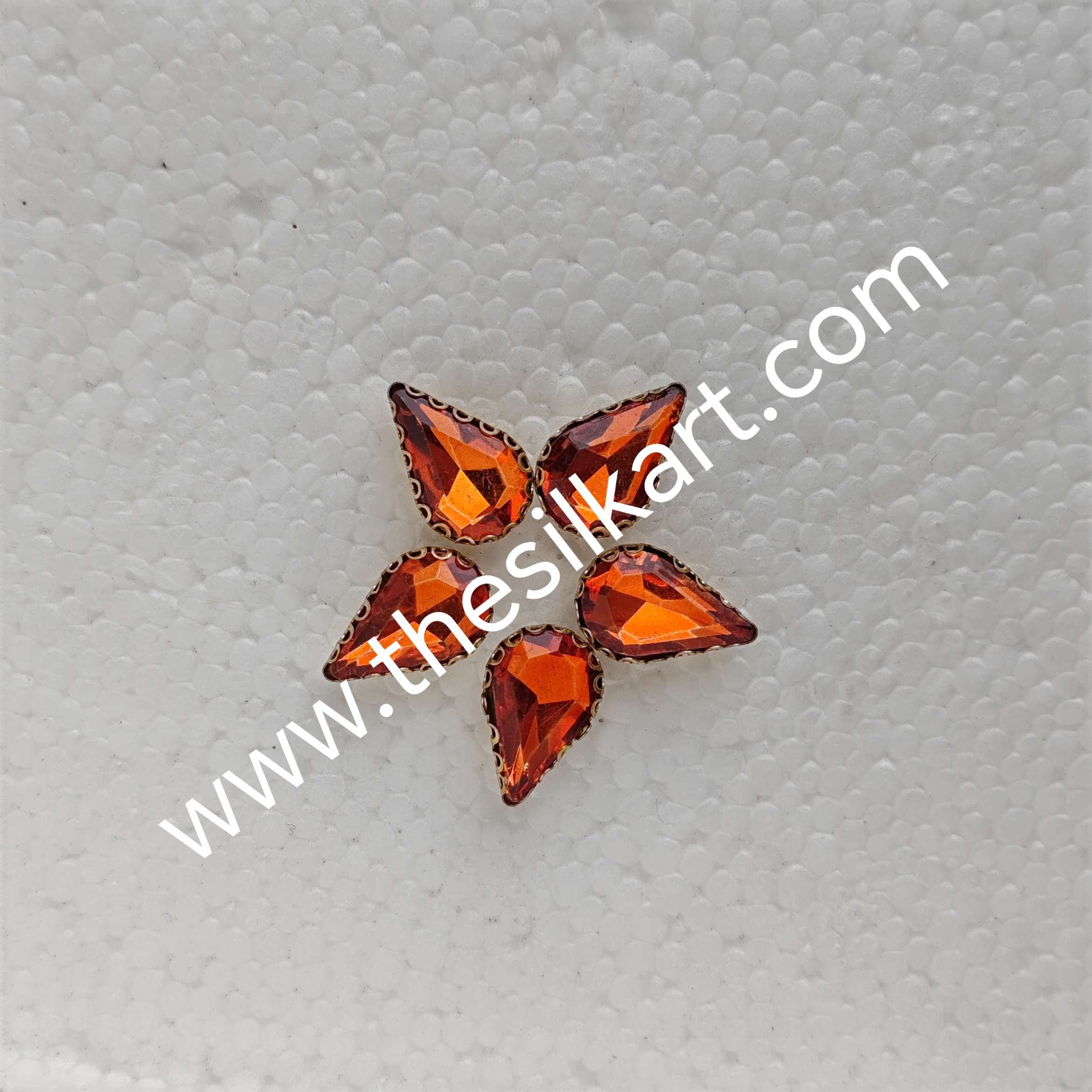 10*8 size droup shape orange colour clipstones