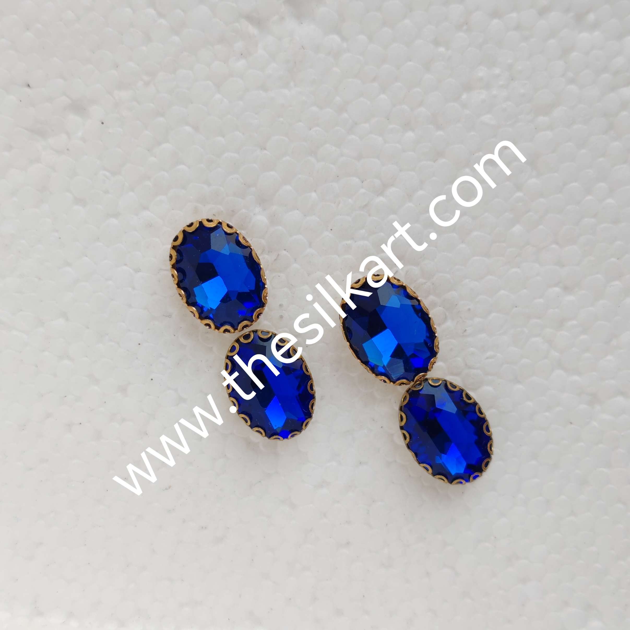 10*15 size oval shape dark blue colour clipstones