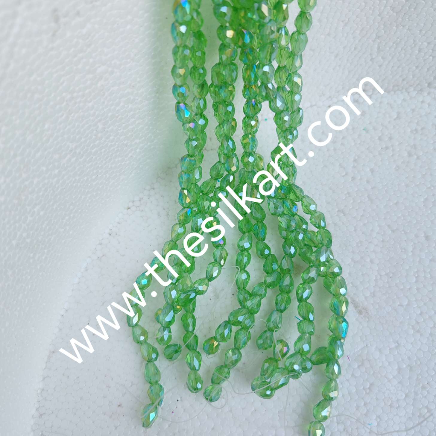 droup shape crystal beads-light green