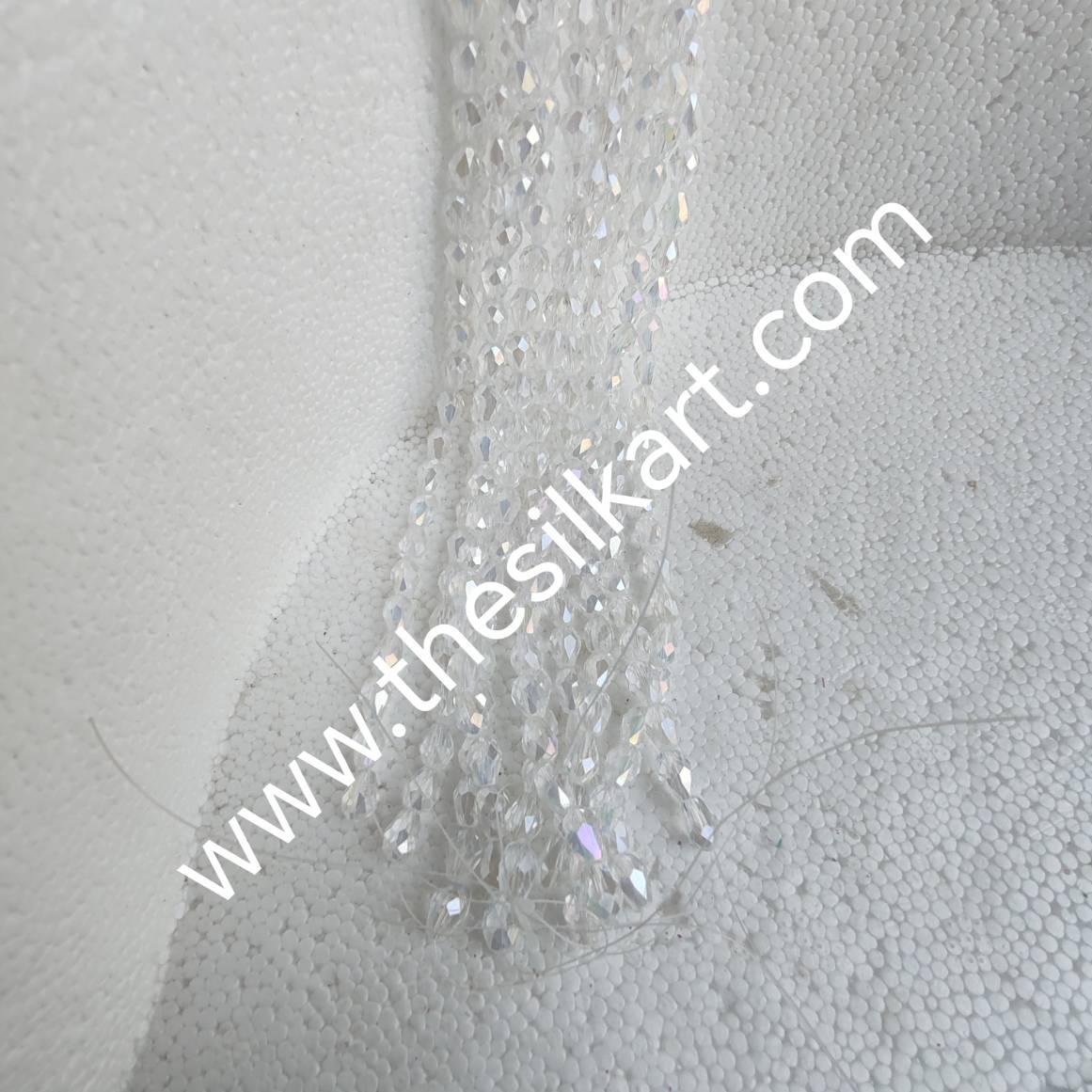 droup shape crystal beads-white