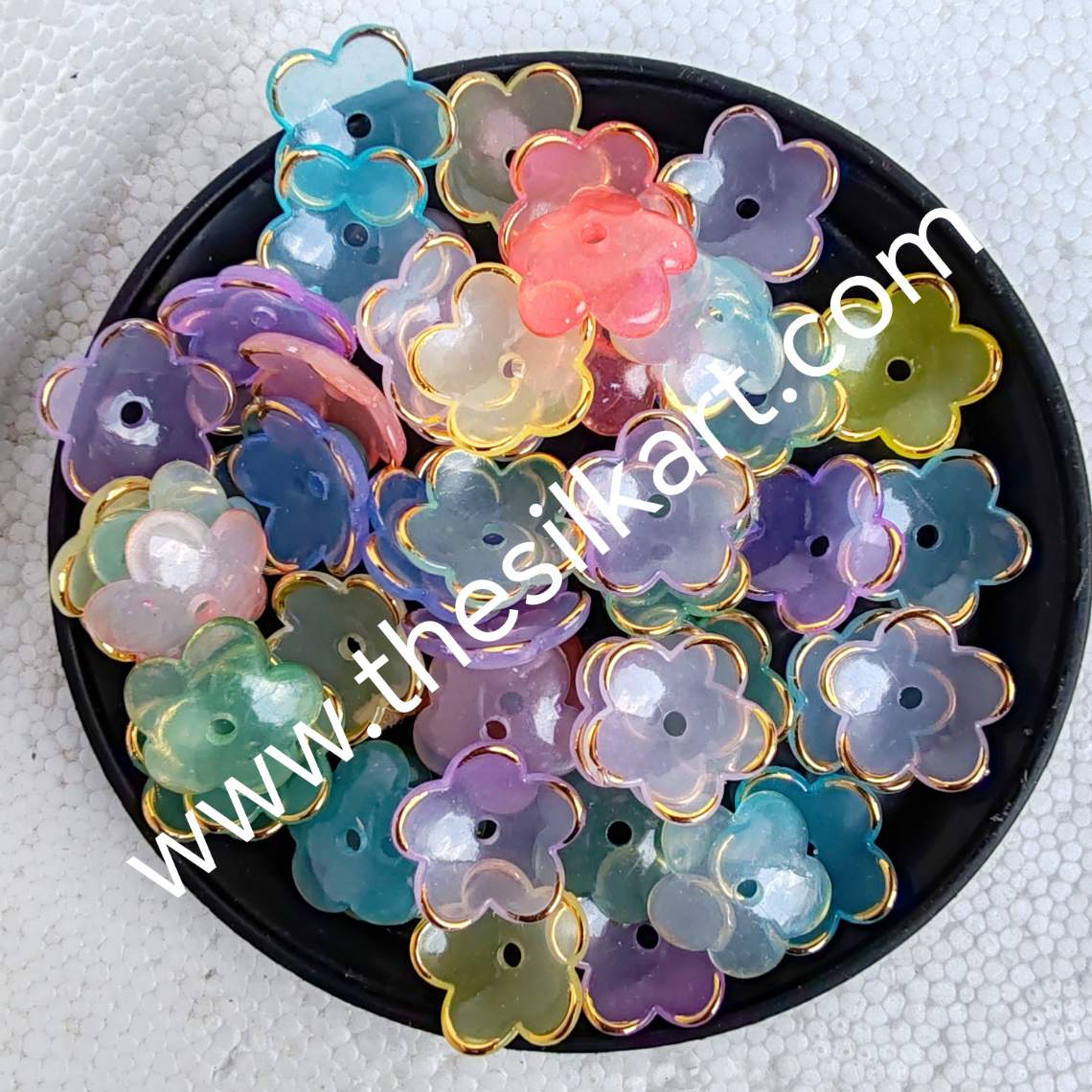 Flower shape multi colour brooch sheels