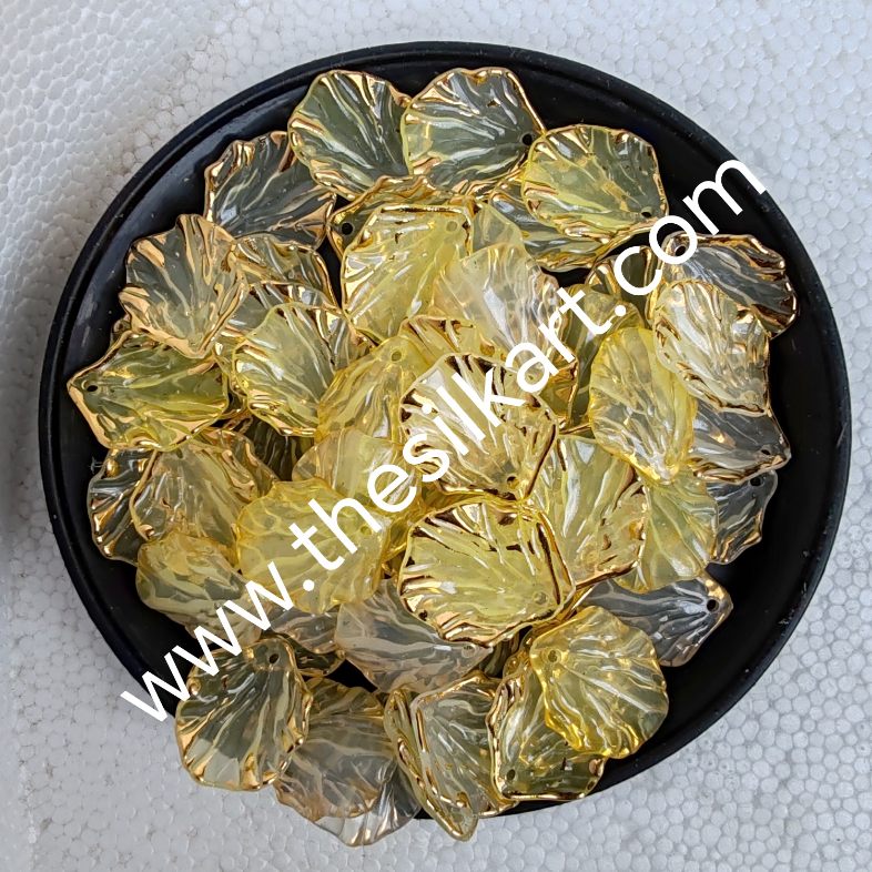 Yellow colour leaf shape brooch shells