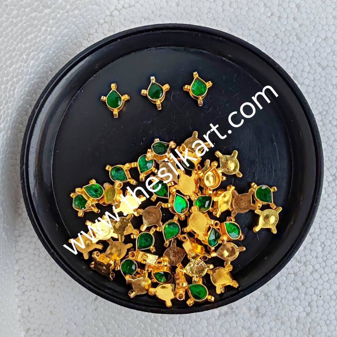 Green jadav Drop shape with 4 connectors