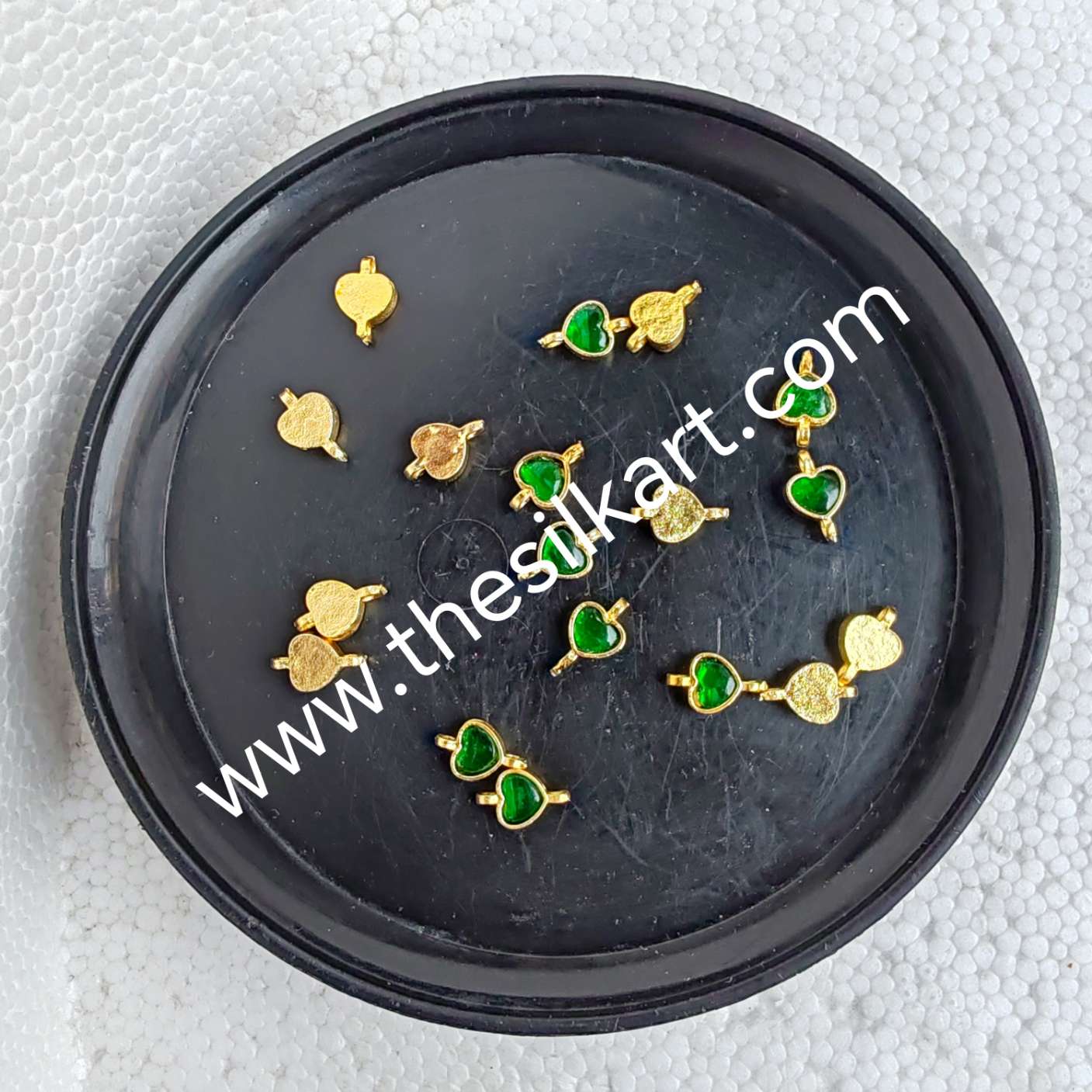 Green jadav heart shape with 2 connectors