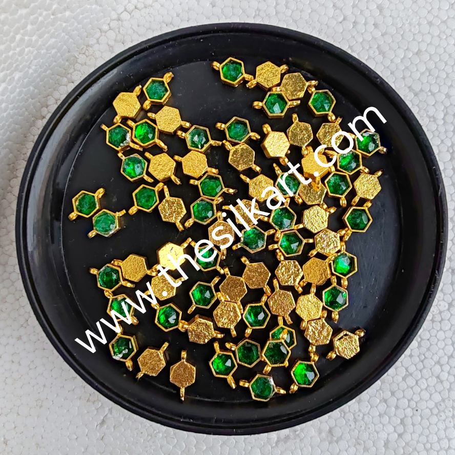 Honeycomb jadav Green Kundan with 2 Connectors