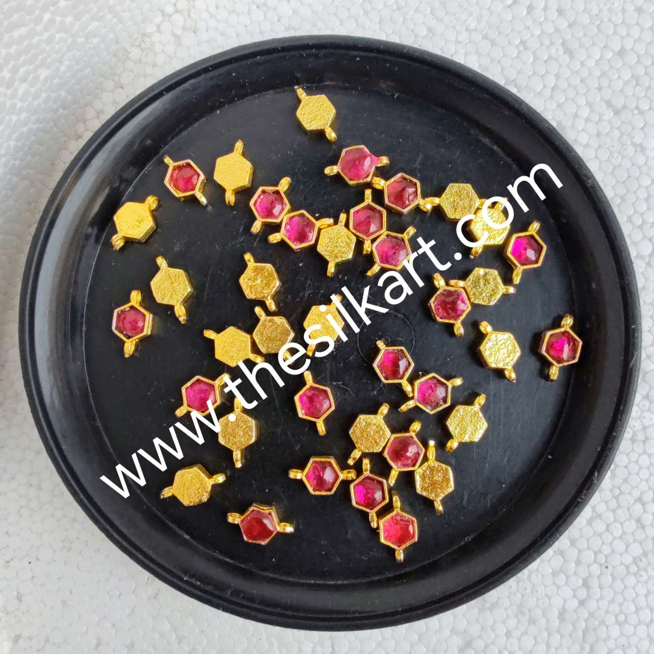 Honeycomb jadav pink Kundan with 2 Connectors