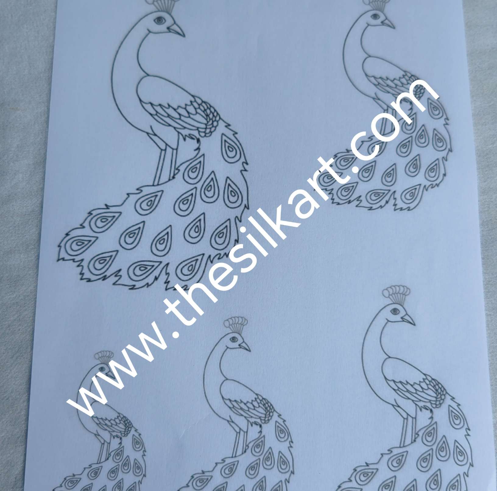 Single peacock pattern